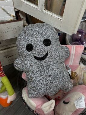 Glitter Smiley Ghost Accent Pillow - Silver